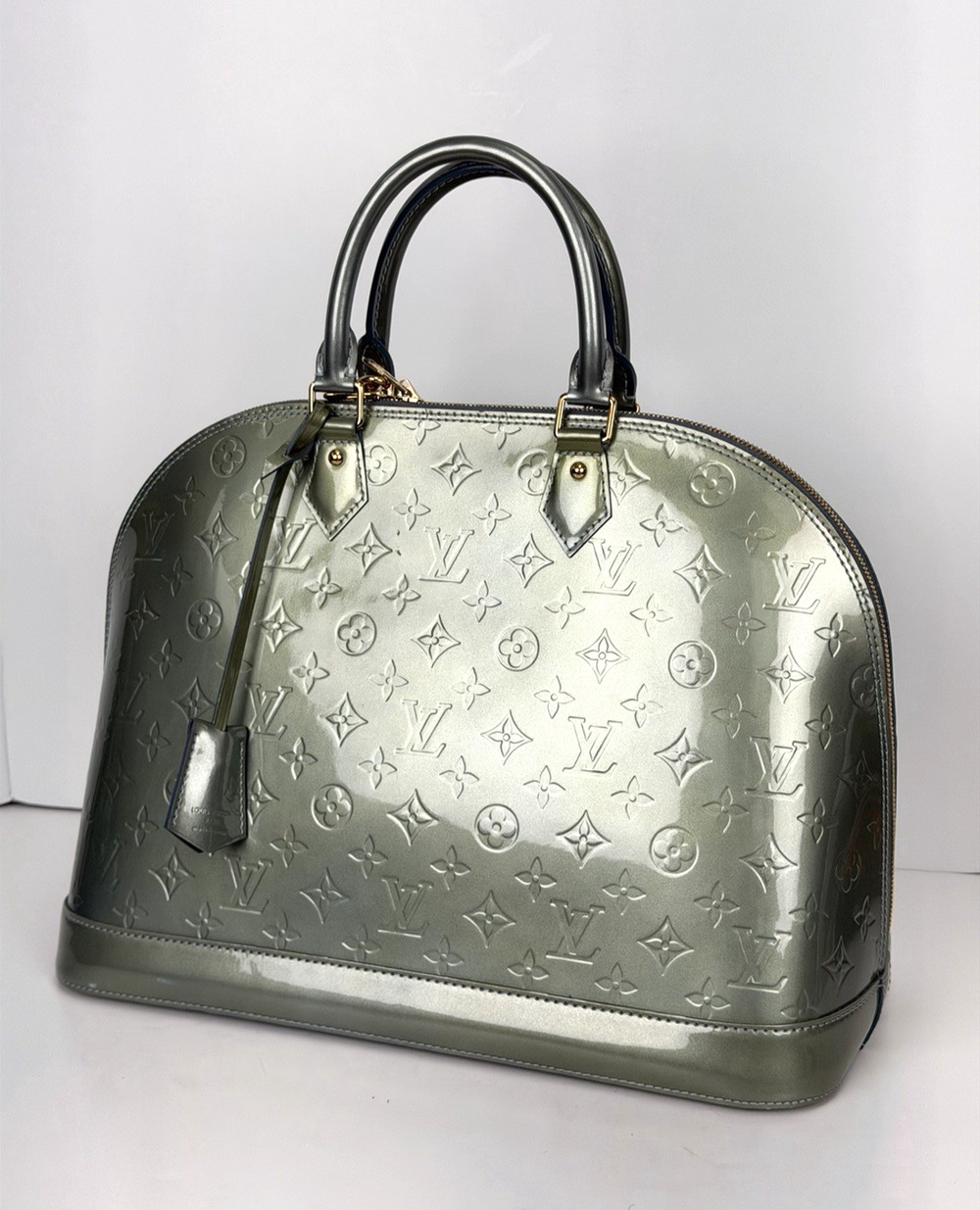 Louis Vuitton Alma GM Handbag in Green LV Monogram Vernis Patent Leather 2011 F2